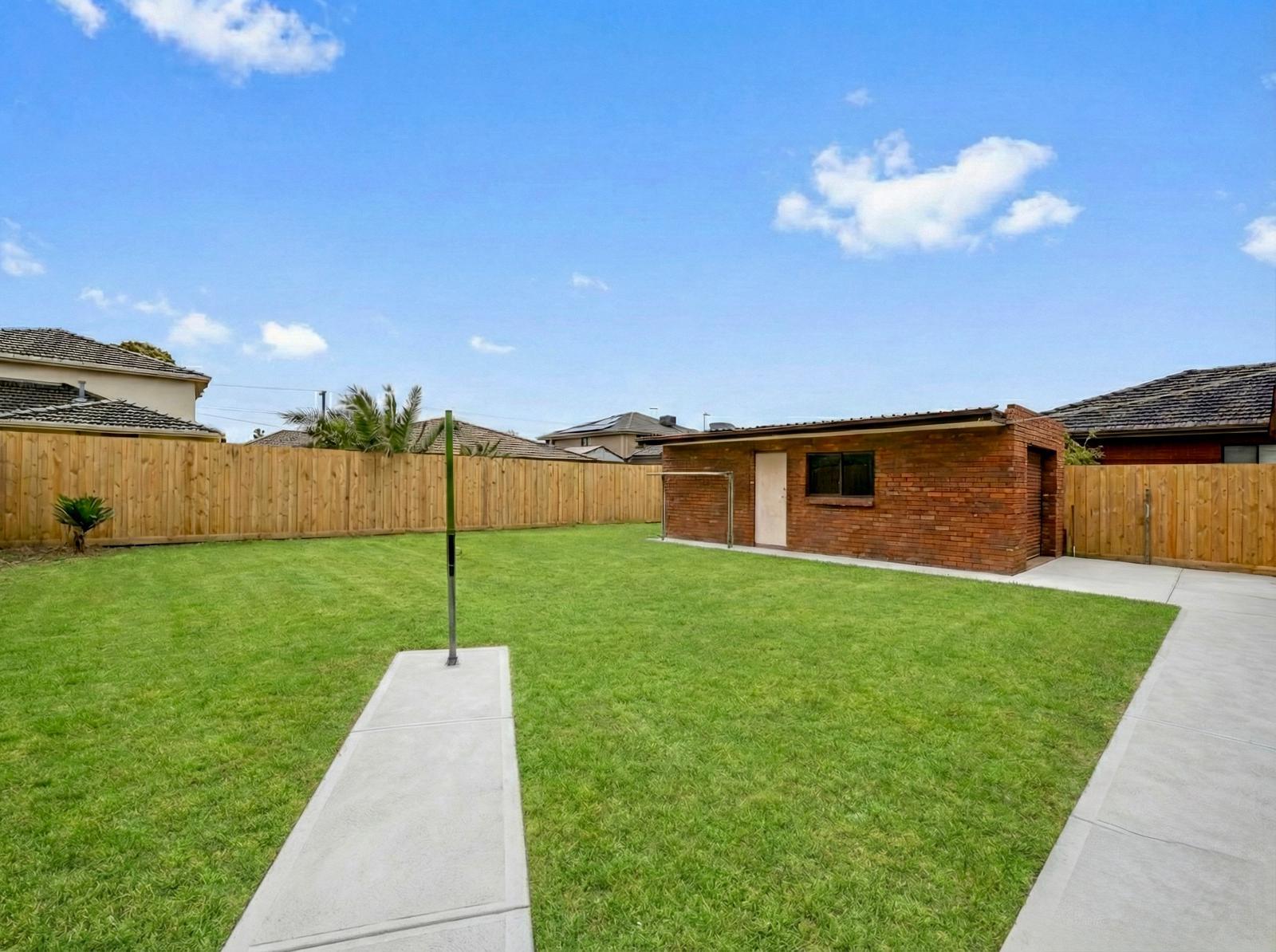 Exterior property lawn cleaned up with AI mowing effect